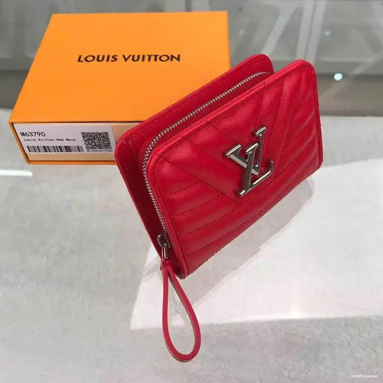 Fashionrepsfam ru Bags 1906BL0096 LV 0521